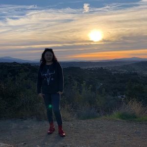 Meet your Posher, Mart